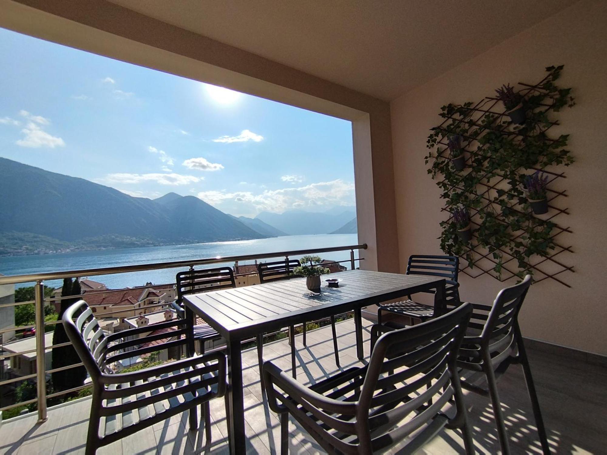 Pearl Shell Apartments Kotor Zewnętrze zdjęcie
