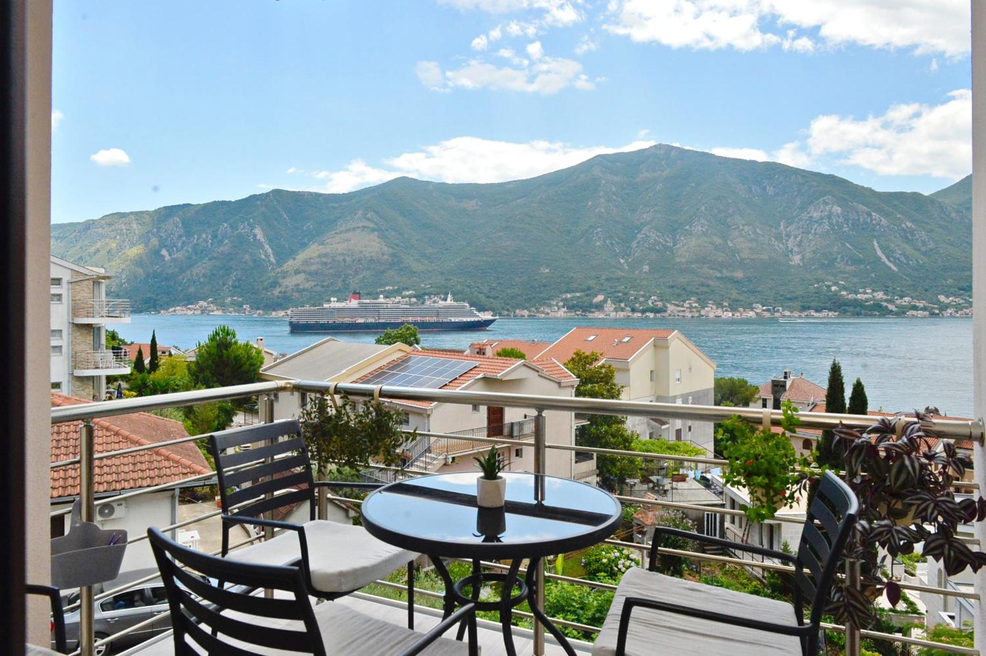 Pearl Shell Apartments Kotor Zewnętrze zdjęcie