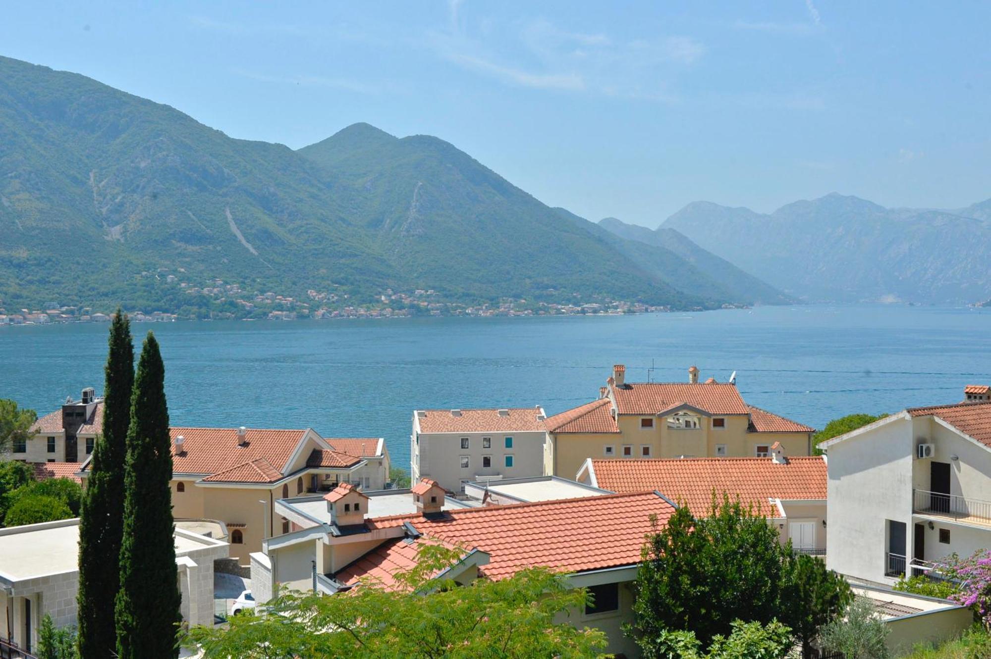 Pearl Shell Apartments Kotor Zewnętrze zdjęcie